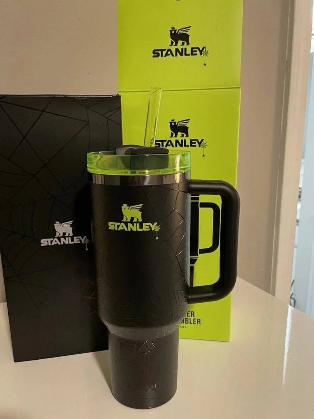 Stanley Halloween Web Glow H2.0 40oz Tumbler Limited Edition- New Fast Shipping